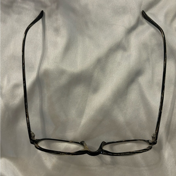 GUESS Glasses GU1124 MNK 48017-140 - Picture 8 of 8